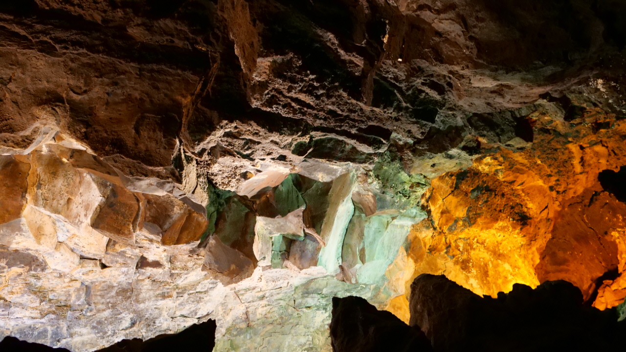 Cueva de los Verdes 20220012